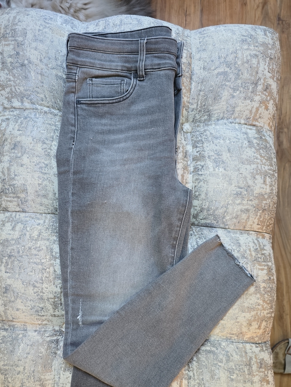Kut from the Kloth Gray Skinny Jeans